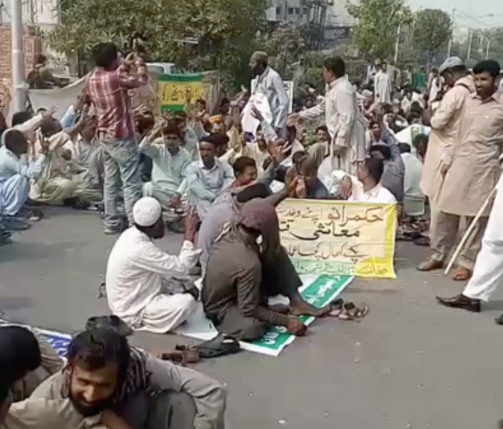 Punjab Government’s Anti-Worker Policies Lead to Termination of 750 Water Management Employees… What’s the Solution?